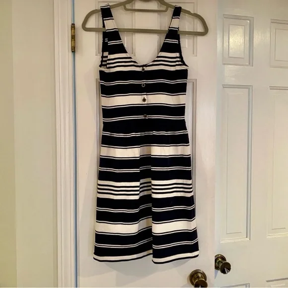 [J. Crew] dress - Picture 4 of 7